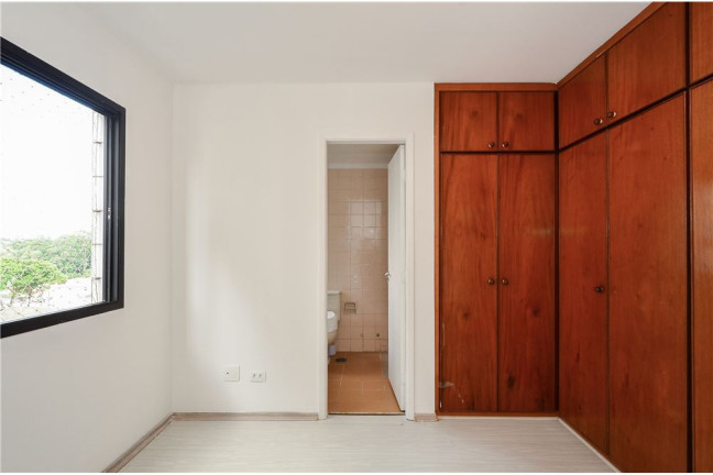 Imagem Imóvel com 3 Quartos à Venda, em Jardim Guedala - São Paulo Imagem Imóvel com 3 Quartos à Venda, em Jardim Guedala - São Paulo
