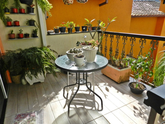 Imagem Casa com 4 Quartos à Venda, 161 m² em Vargem Grande - Teresópolis Imagem Casa com 4 Quartos à Venda, 161 m² em Vargem Grande - Teresópolis