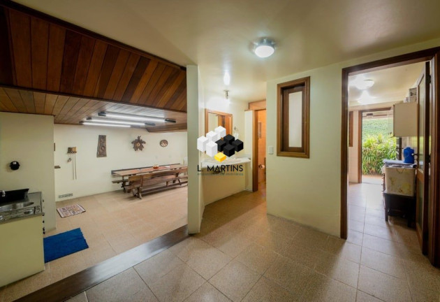 Imagem Casa com 4 Quartos à Venda, 352 m² em Petrópolis - Porto Alegre Imagem Casa com 4 Quartos à Venda, 352 m² em Petrópolis - Porto Alegre