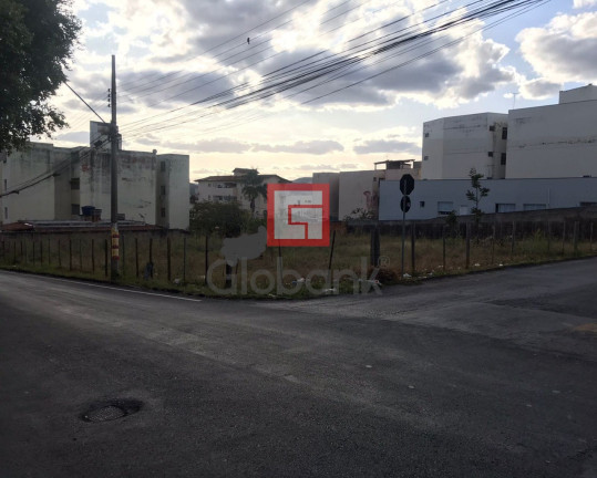 Terreno à Venda, 2.101 m² em Sãojosé - Montes Claros