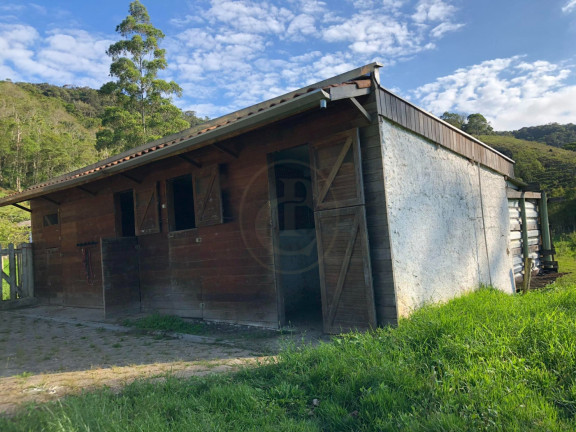 Imagem Fazenda à Venda, 300 m² em Pouso Alto - Paraibuna Imagem Fazenda à Venda, 300 m² em Pouso Alto - Paraibuna