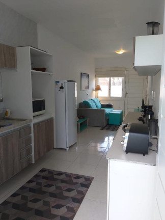 Imagem Casa com 2 Quartos à Venda, 51 m² em Ambrósio - Garopaba