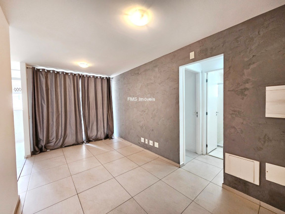 Imóvel com 1 Quarto para Alugar, 50 m² em Campo Belo - São Paulo