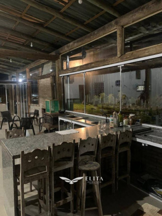 Imagem Chácara com 3 Quartos à Venda, 18.000 m² em São João Do Itaperiú