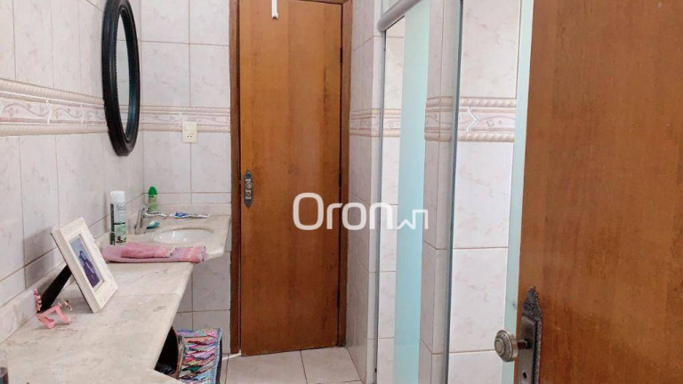 Imagem Casa com 3 Quartos à Venda, 266 m² em Recreio Dos Funcionários Públicos - Goiânia Imagem Casa com 3 Quartos à Venda, 266 m² em Recreio Dos Funcionários Públicos - Goiânia