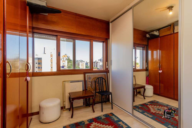 Imagem Apartamento com 3 Quartos à Venda, 120 m² em Menino Deus - Porto Alegre Imagem Apartamento com 3 Quartos à Venda, 120 m² em Menino Deus - Porto Alegre