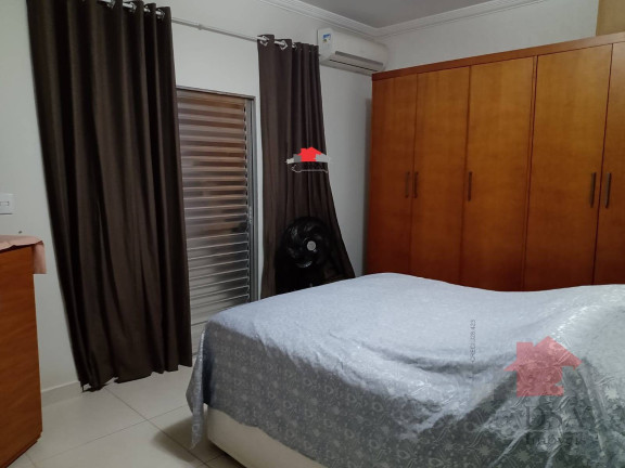 Imagem Casa com 3 Quartos à Venda, 125 m² em Loteamento Residencial Novo Mundo - Campinas Imagem Casa com 3 Quartos à Venda, 125 m² em Loteamento Residencial Novo Mundo - Campinas