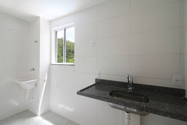 Imagem Apartamento com 2 Quartos à Venda, 49 m² em Cascata Do Imbuí - Teresópolis