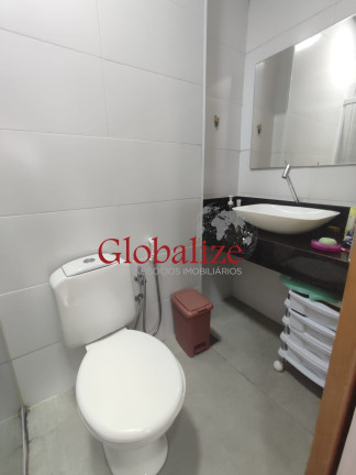 Imagem Imóvel com 3 Quartos à Venda, 135 m² em Marapé - Santos