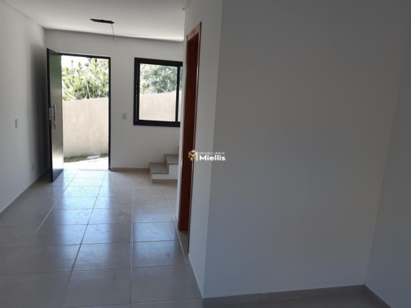 Imagem Imóvel com 2 Quartos à Venda, 59 m² em Tarumã - Viamão Imagem Imóvel com 2 Quartos à Venda, 59 m² em Tarumã - Viamão