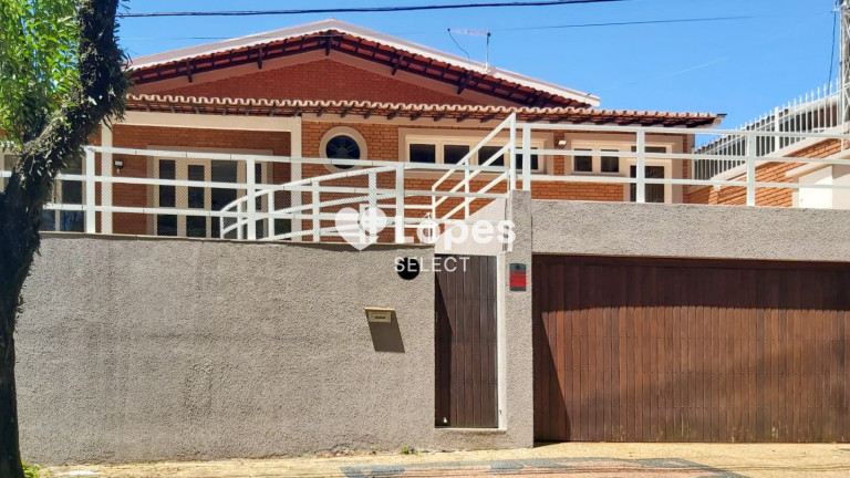 Imagem Casa com 3 Quartos à Venda, em Jardim Celani - Valinhos Imagem Casa com 3 Quartos à Venda, em Jardim Celani - Valinhos