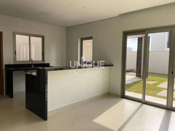 Casa de Condomínio com 3 Quartos à Venda, 250 m² em Parque Residencial Eloy Chaves - Jundiaí