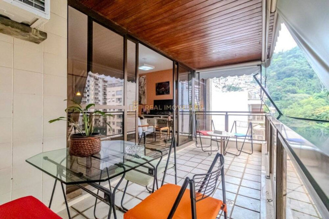 Imagem Apartamento com 3 Quartos à Venda, 137 m² em Botafogo - Rio De Janeiro Imagem Apartamento com 3 Quartos à Venda, 137 m² em Botafogo - Rio De Janeiro