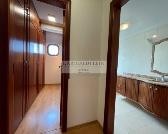 Imagem Imóvel com 3 Quartos à Venda, 215 m² em Cambuí - Campinas