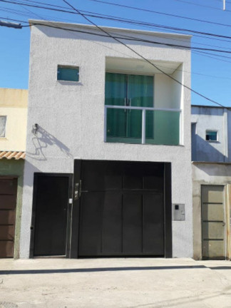 Casa com 2 Quartos à Venda, 201 m² em Capelinha - Betim