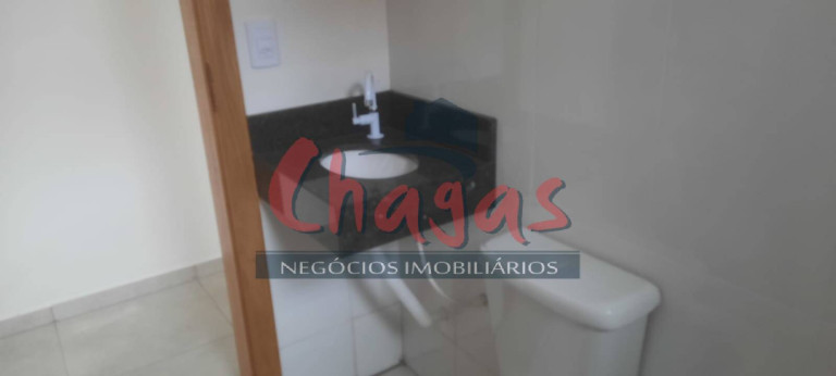 Imagem Casa com 2 Quartos à Venda, 60 m² em Golfinho - Caraguatatuba