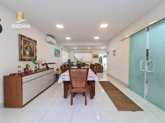 Imagem Casa com 4 Quartos à Venda, 234 m² em Enseada - Guarujá