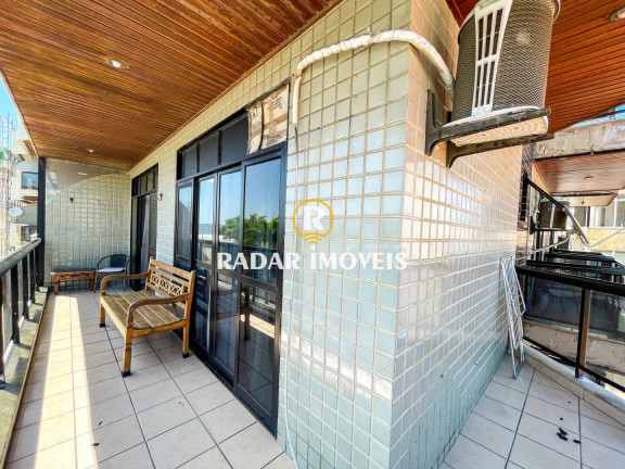 Imagem Apartamento com 3 Quartos à Venda, 152 m² em Algodoal - Cabo Frio