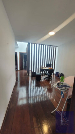Imagem Casa com 6 Quartos à Venda, 339 m² em Vila Oliveira - Mogi Das Cruzes Imagem Casa com 6 Quartos à Venda, 339 m² em Vila Oliveira - Mogi Das Cruzes