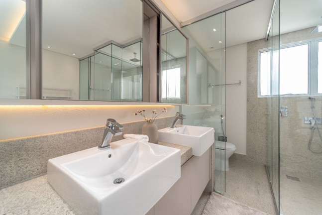 Imagem Apartamento com 4 Quartos à Venda, 238 m² em Centro - Balneário Camboriú Imagem Apartamento com 4 Quartos à Venda, 238 m² em Centro - Balneário Camboriú
