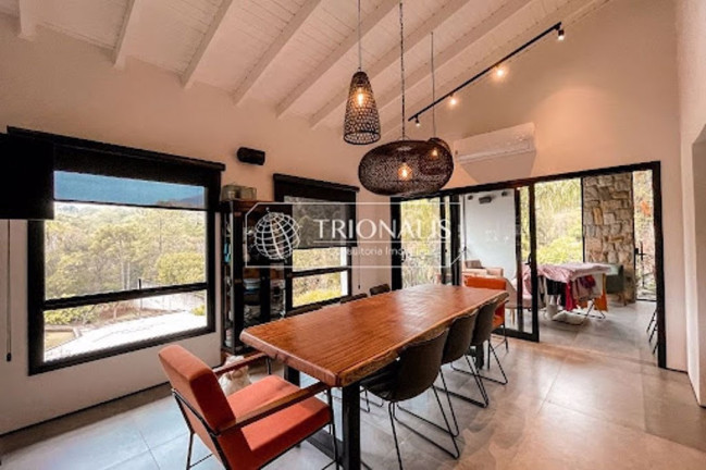 Imagem Casa com 4 Quartos à Venda, 539 m² em Condomínio Flamboyant - Atibaia Imagem Casa com 4 Quartos à Venda, 539 m² em Condomínio Flamboyant - Atibaia