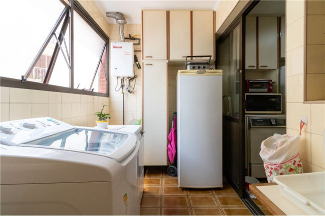 Imagem Apartamento com 3 Quartos à Venda, 143 m² em Itaim Bibi - São Paulo