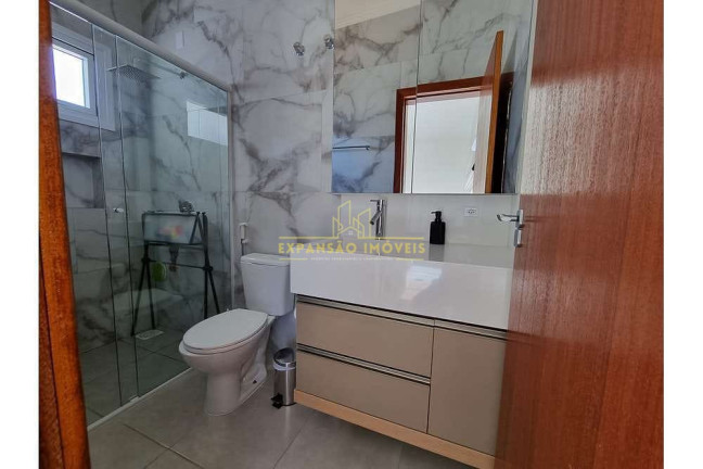 Imagem Casa com 3 Quartos à Venda, 199 m² em São João Do Rio Vermelho - Florianópolis Imagem Casa com 3 Quartos à Venda, 199 m² em São João Do Rio Vermelho - Florianópolis