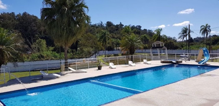 Fazenda à Venda, 1 m² em Jardim Estância Brasil - Atibaia