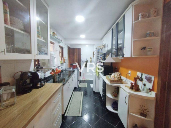 Imagem Casa com 5 Quartos à Venda, 180 m² em Jardim Cascata - Teresópolis