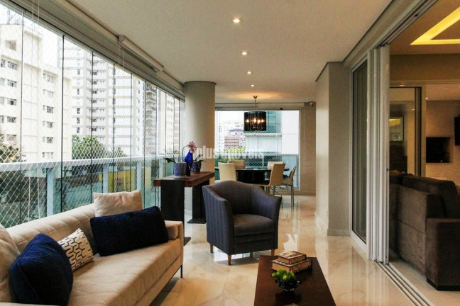 Imagem Apartamento com 3 Quartos à Venda, 288 m² em Moema - São Paulo Imagem Apartamento com 3 Quartos à Venda, 288 m² em Moema - São Paulo