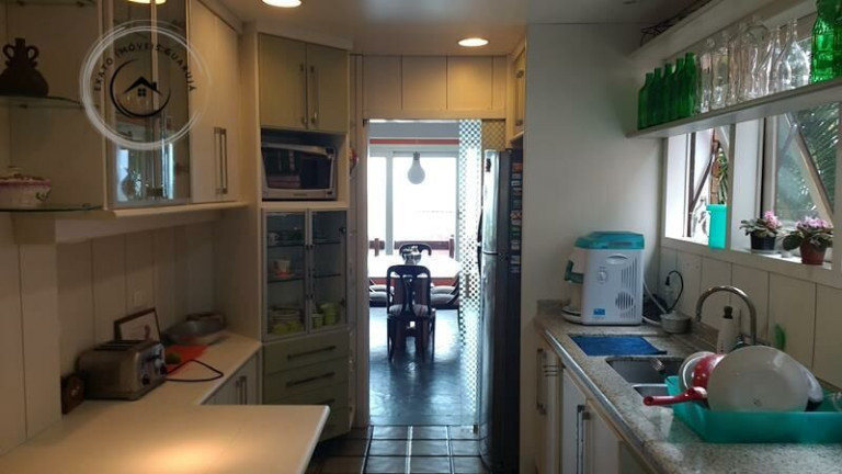 Imagem Casa com 4 Quartos à Venda, 350 m²