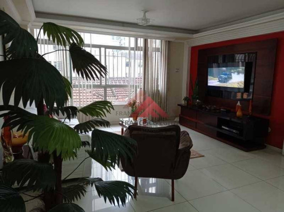 Apartamento com 3 Quartos à Venda, 220 m² em Icaraí - Niterói
