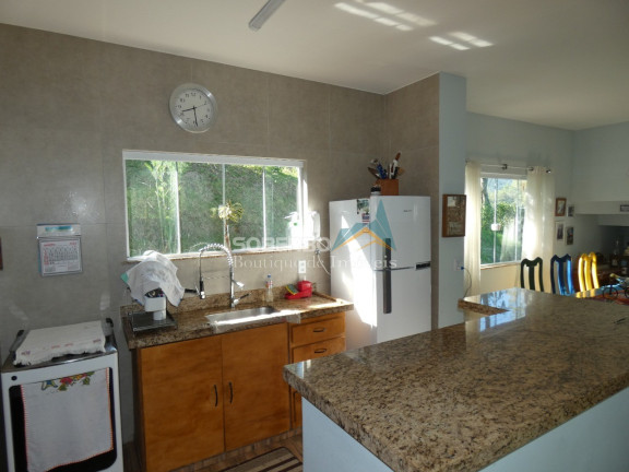 Imagem Casa com 4 Quartos à Venda, 415 m² em Vargem Grande - Teresópolis