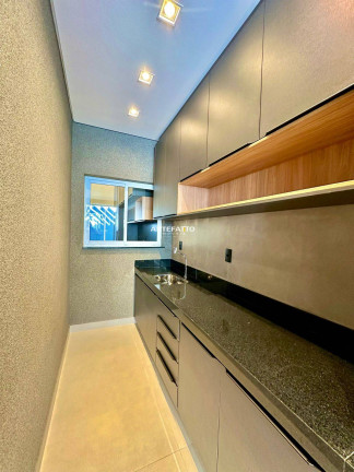 Imagem Casa com 3 Quartos à Venda, 125 m²