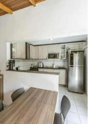 Imagem Casa com 3 Quartos à Venda, 120 m² em Santa Cândida - Curitiba Imagem Casa com 3 Quartos à Venda, 120 m² em Santa Cândida - Curitiba