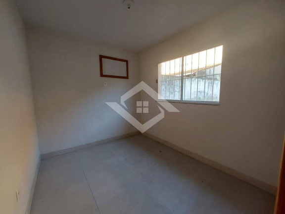 Imagem Casa com 3 Quartos à Venda, em Campo Grande - Rio De Janeiro Imagem Casa com 3 Quartos à Venda, em Campo Grande - Rio De Janeiro