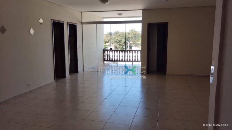 Imagem Sobrado com 3 Quartos à Venda, 363 m² em Vila Carlota - Campo Grande