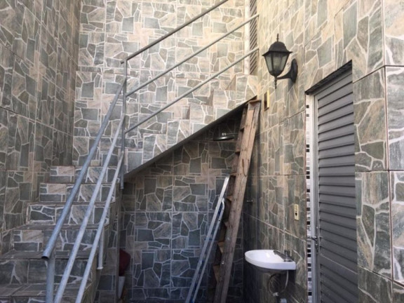 Imagem Casa com 8 Quartos à Venda, 250 m² em Dois De Julho - Salvador