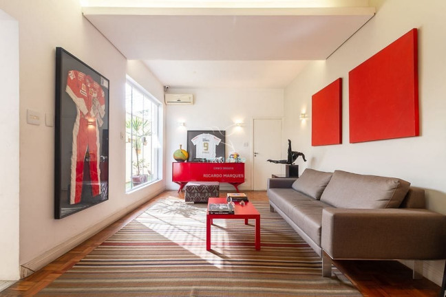 Imagem Casa com 5 Quartos à Venda, 398 m² em Pacaembu - São Paulo Imagem Casa com 5 Quartos à Venda, 398 m² em Pacaembu - São Paulo