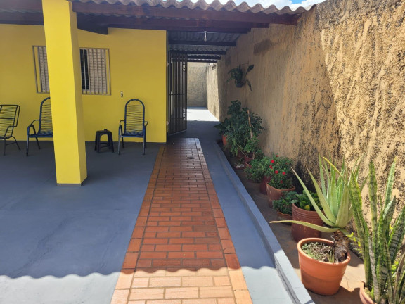 Imagem Casa com 3 Quartos à Venda, 140 m² em Parque Residencial Maria Aparecida Pedrossian - Campo Grande Imagem Casa com 3 Quartos à Venda, 140 m² em Parque Residencial Maria Aparecida Pedrossian - Campo Grande
