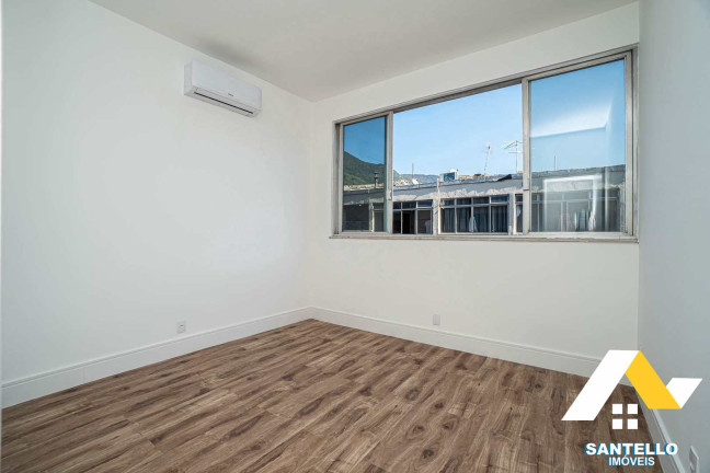 Imagem Apartamento com 4 Quartos à Venda, 130 m² em Tijuca - Rio De Janeiro