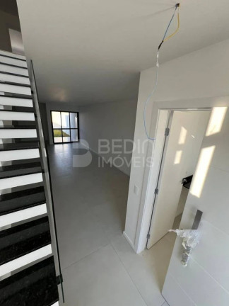 Imagem Sobrado com 3 Quartos à Venda, 96 m² em Sítio Cercado - Curitiba Imagem Sobrado com 3 Quartos à Venda, 96 m² em Sítio Cercado - Curitiba