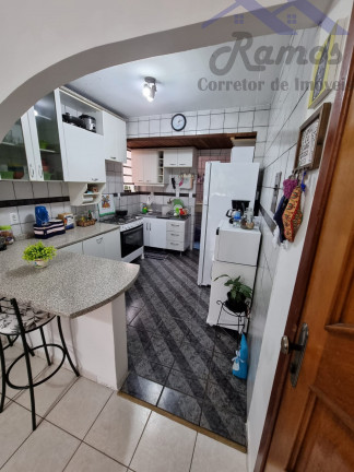 Imagem Imóvel com 2 Quartos à Venda, 54 m² em Cavalhada - Porto Alegre