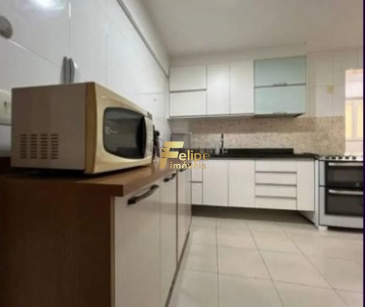Imagem Imóvel com 3 Quartos à Venda, 130 m² em Praia Da Costa - Vila Velha Imagem Imóvel com 3 Quartos à Venda, 130 m² em Praia Da Costa - Vila Velha