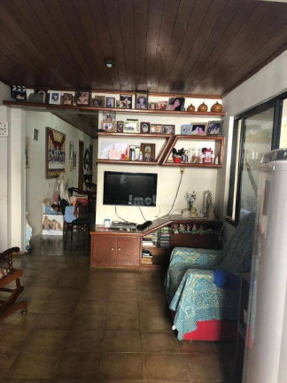 Imagem Casa com 6 Quartos à Venda, 348 m² em Fátima - Fortaleza Imagem Casa com 6 Quartos à Venda, 348 m² em Fátima - Fortaleza