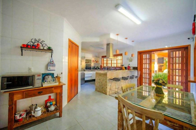 Imagem Casa com 5 Quartos à Venda, 440 m² em Parque Das Artes - Embu Das Artes Imagem Casa com 5 Quartos à Venda, 440 m² em Parque Das Artes - Embu Das Artes
