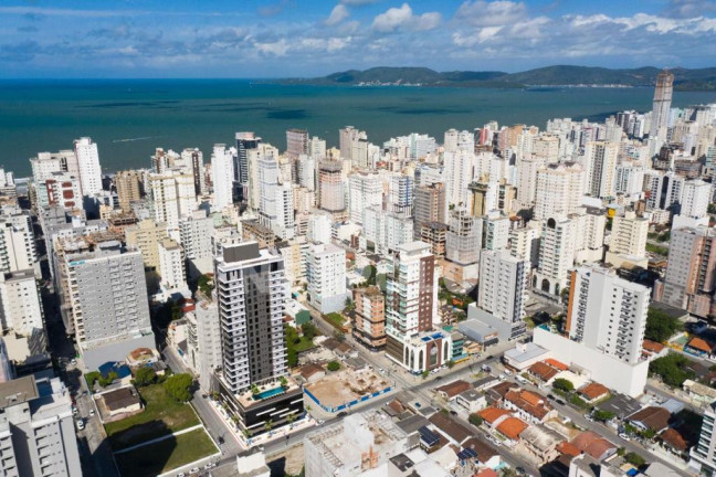 Imagem Apartamento à Venda, 123 m² em Meia Praia - Itapema Imagem Apartamento à Venda, 123 m² em Meia Praia - Itapema