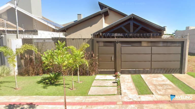 Casa com 3 Quartos à Venda, 144 m² em Jardim Cristhais - Dourados