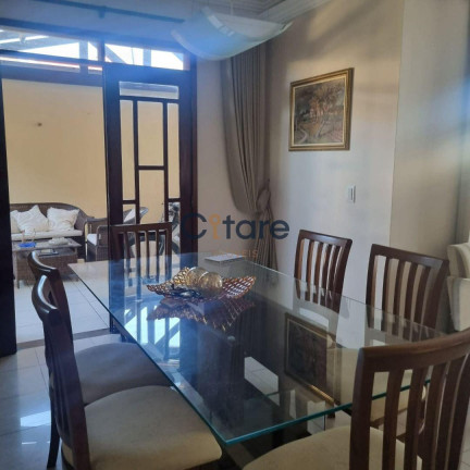 Imagem Casa com 4 Quartos à Venda, 217 m² em Edson Queiroz - Fortaleza Imagem Casa com 4 Quartos à Venda, 217 m² em Edson Queiroz - Fortaleza