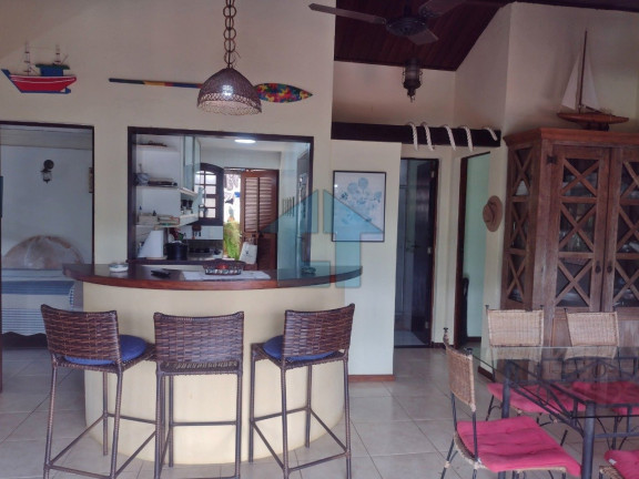 Imagem Casa com 4 Quartos para Alugar,  em Marinas - Angra Dos Reis